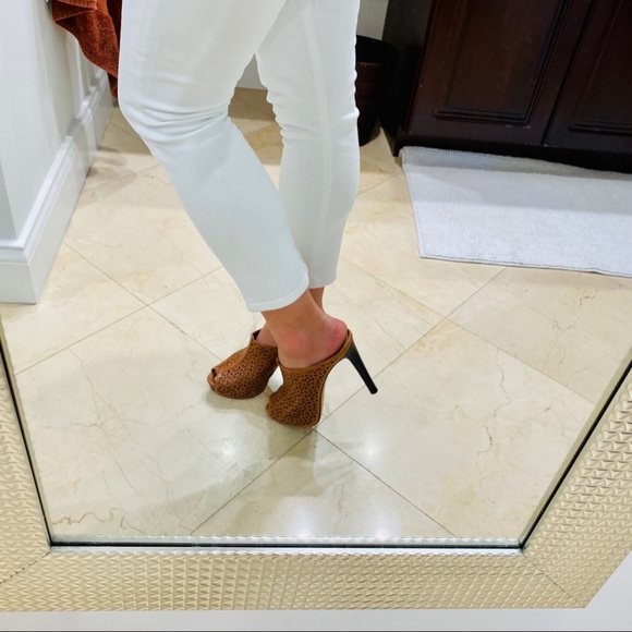 Vince Camuto Shoes - Vince Camuto Brown Perforated Mule Heels EUC